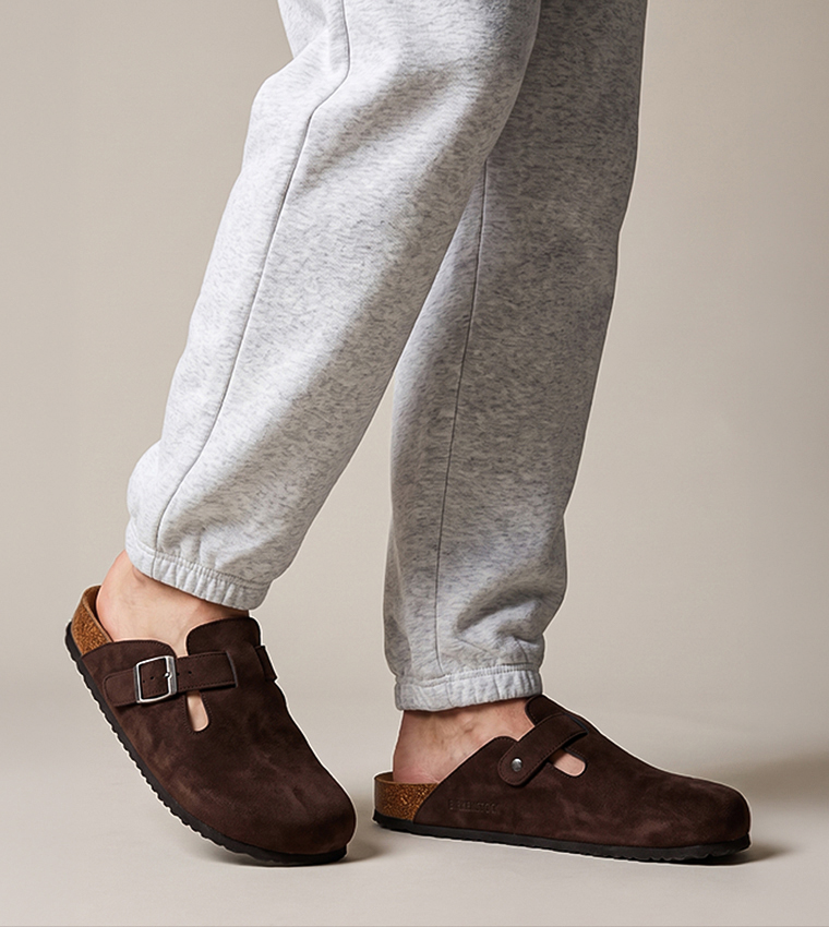 Solid Clogs