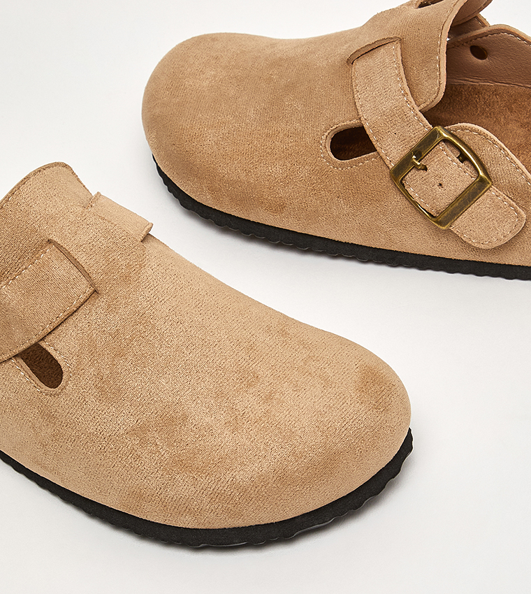 Solid Clogs