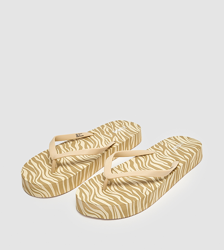 Patterned Flip-Flops