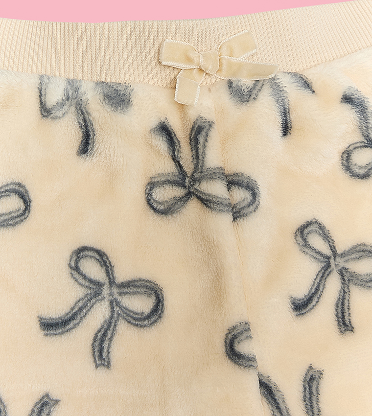 Bow Patterned Clothing Set