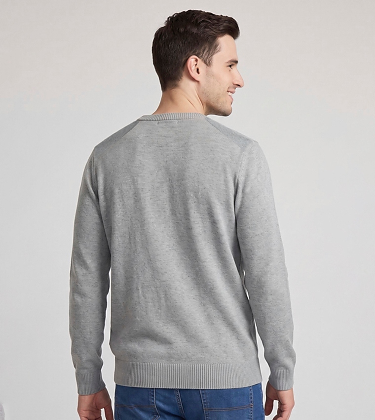 Solid Sweater with Crew Neck and Long Sleeves