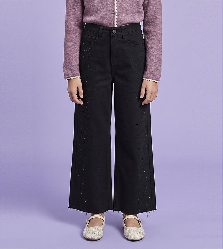 Solid Wide Leg Jeans with Button Closure