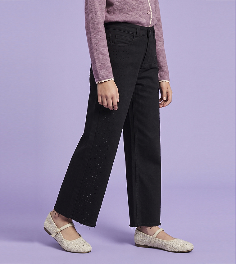 Solid Wide Leg Jeans with Button Closure