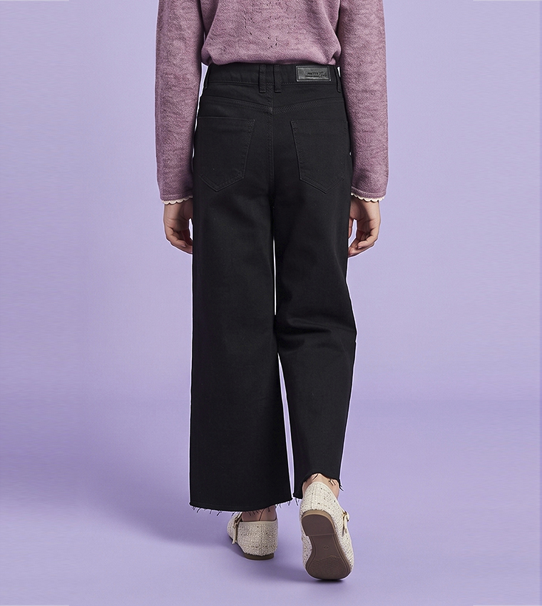 Solid Wide Leg Jeans with Button Closure