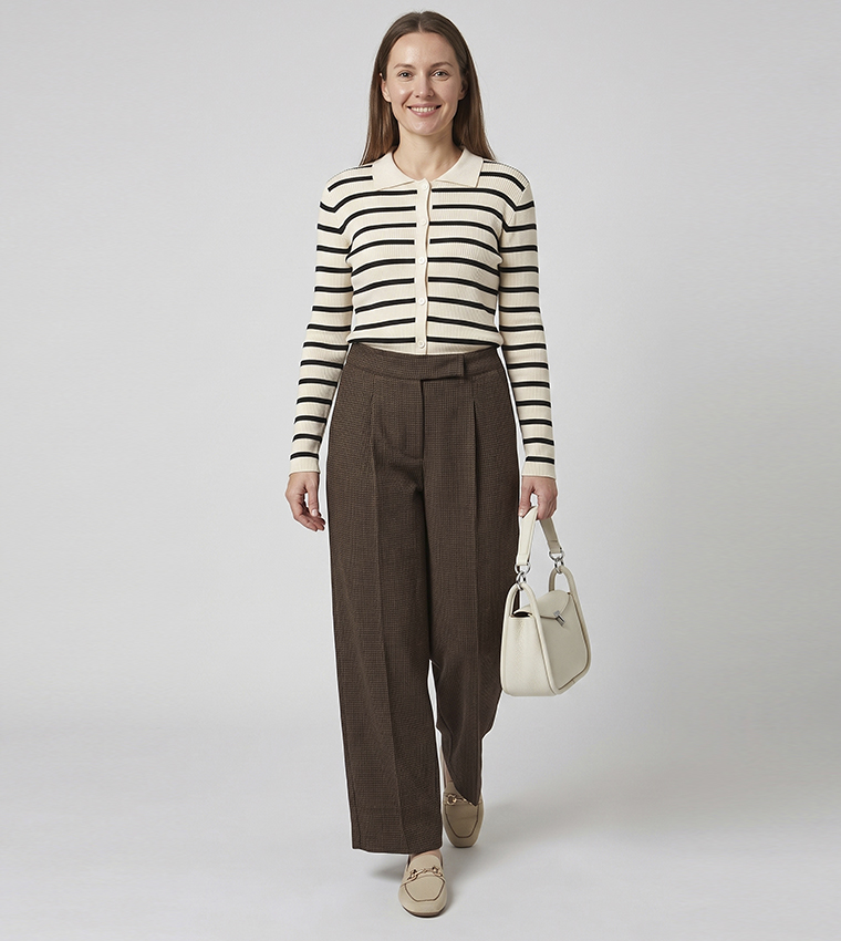 Solid Wide Leg Trousers with Button Closure