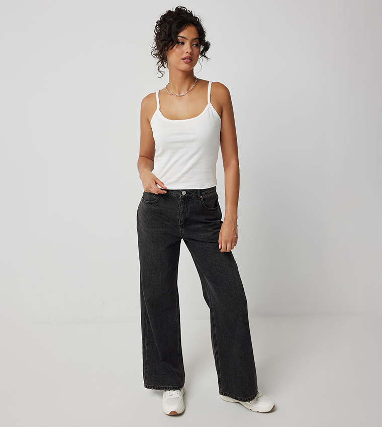Ribbed Picot Trim Sleeveless Top