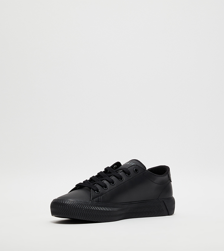 GRIPSHOT Low Top Sneakers