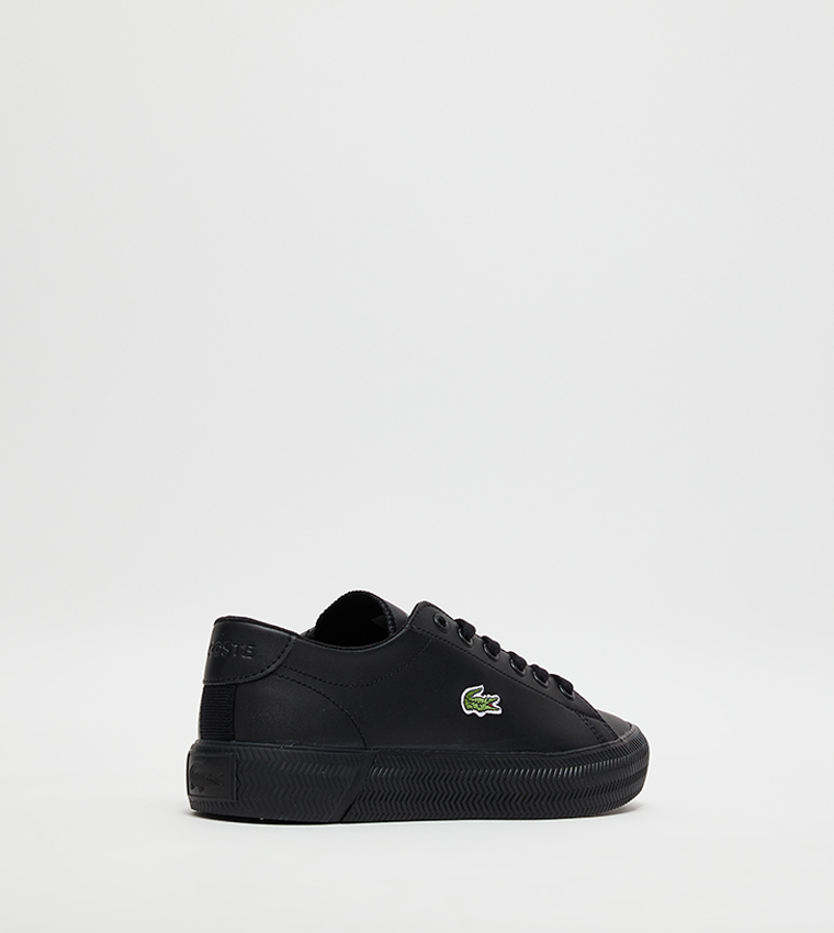 GRIPSHOT Low Top Sneakers