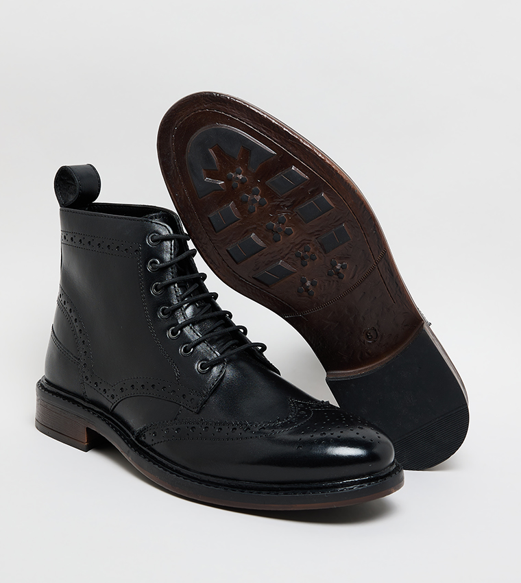 Solid Bruges Brogue Boots