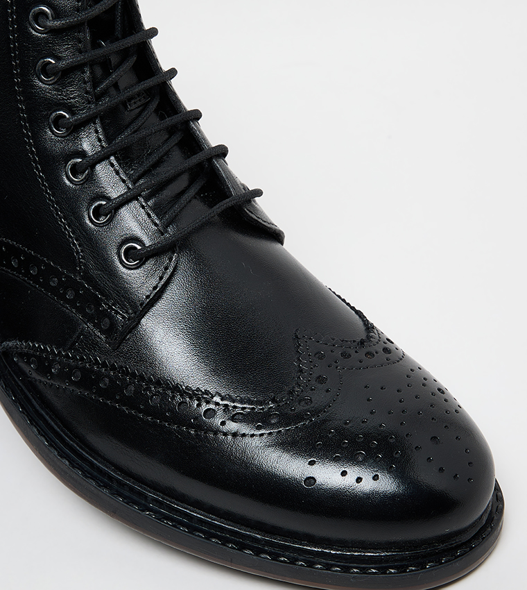 Solid Bruges Brogue Boots