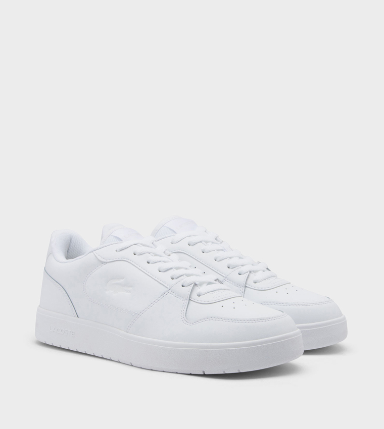 سنيكرز كورت إيس 225 1 برقبة قصيرة بشعار بارز