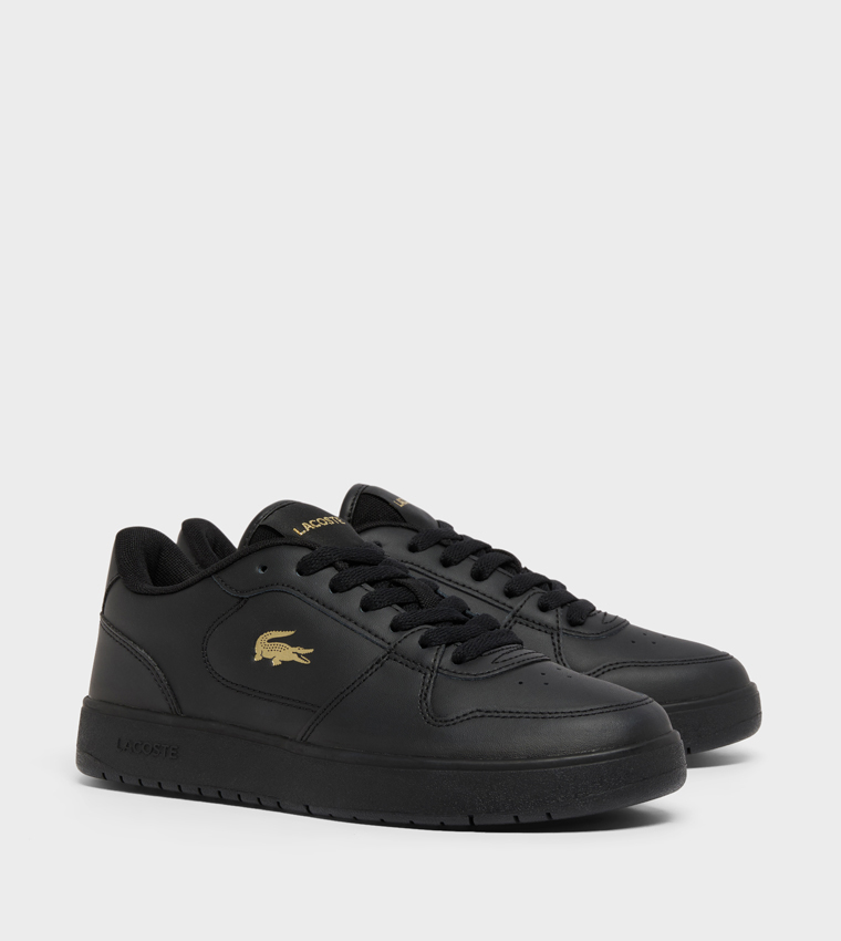 COURT ACE 126 2 Logo Embossed Low Top Sneakers