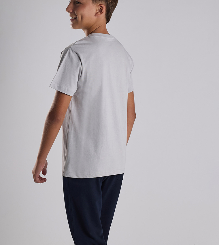 Graphic Print T-Shirt with Crew Neck and Short Sleeves