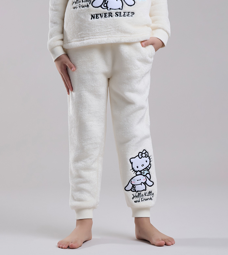 Hello Kitty Embroidered Pyjama Set