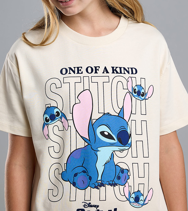 Stitch Print T-Shirt with Crew Neck and Short Sleeves