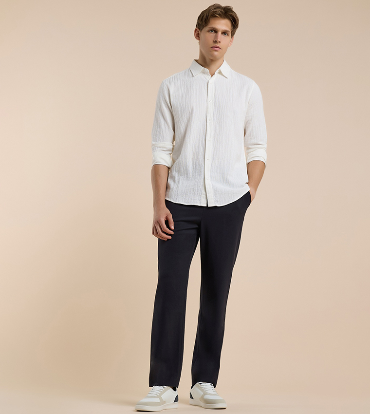 Crinkled Shirt with Classic Collar and Long Sleeves