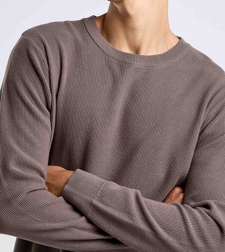 Textured Sweater with Crew Neck and Long Sleeves