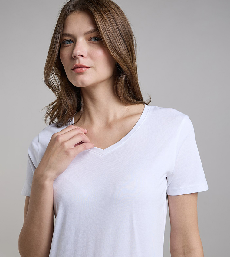 Solid T-Shirt with V-Neck and Short Sleeves
