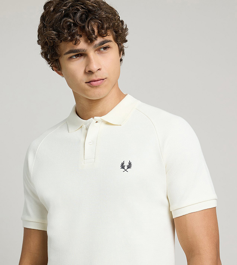 تيشيرت بولو كم قصير