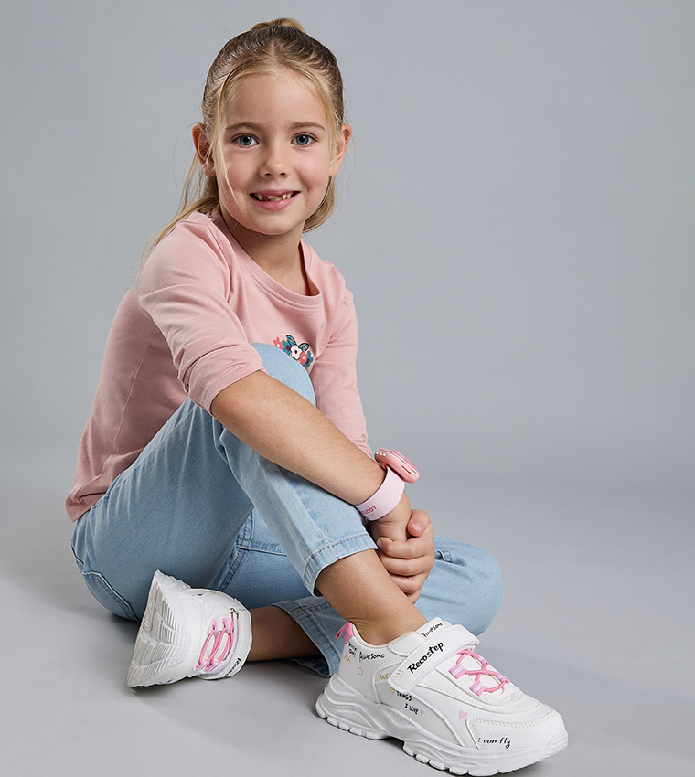 Graphic Print T-Shirt with Crew Neck and Long Sleeves