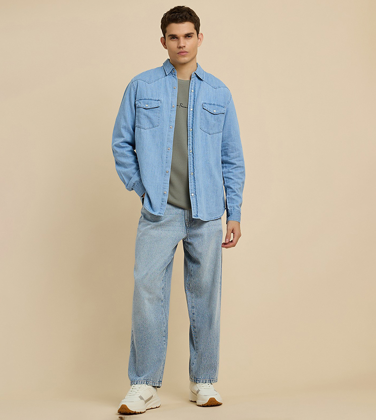 Faded Baggy Jeans with Button Closure