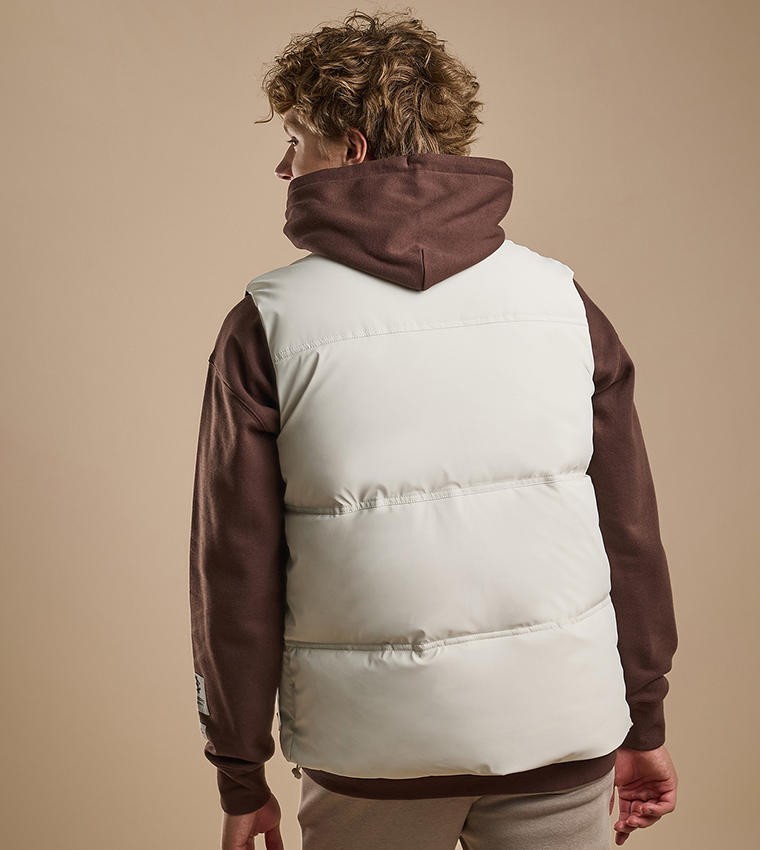Quilted Gilet with Zipper Closure
