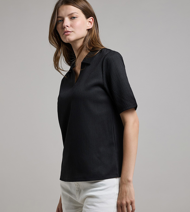 Textured Top with Collar and Short Sleeves