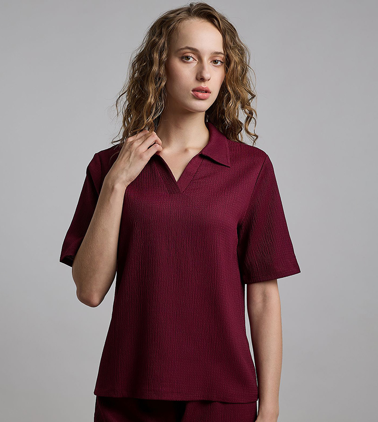 Textured Top with Collar and Short Sleeves