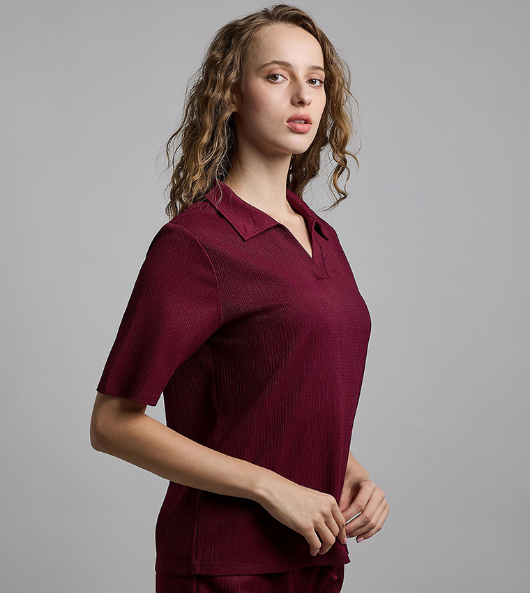 Textured Top with Collar and Short Sleeves