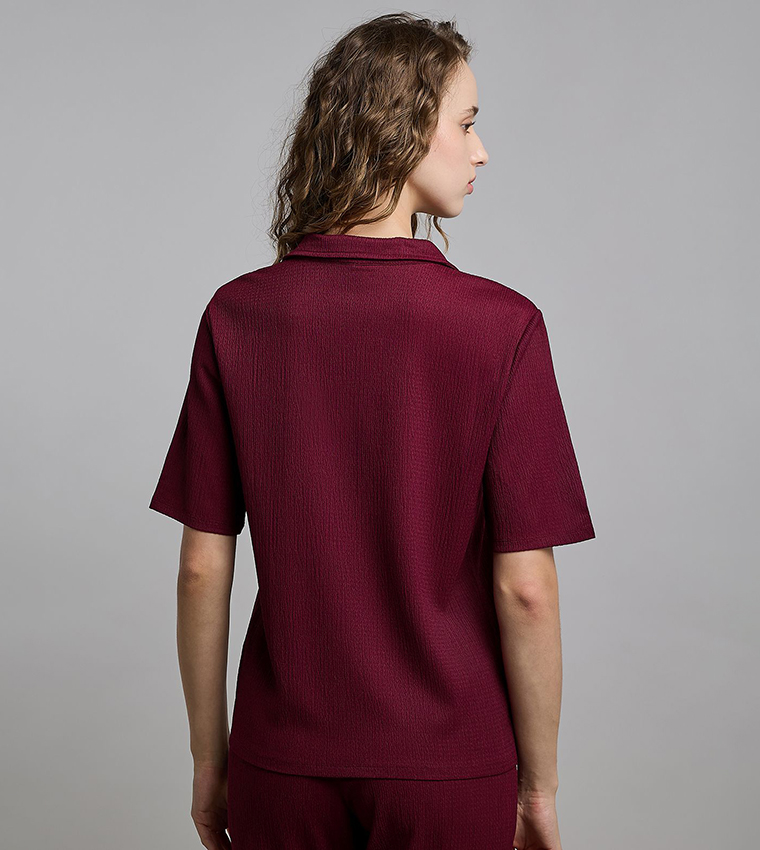 Textured Top with Collar and Short Sleeves