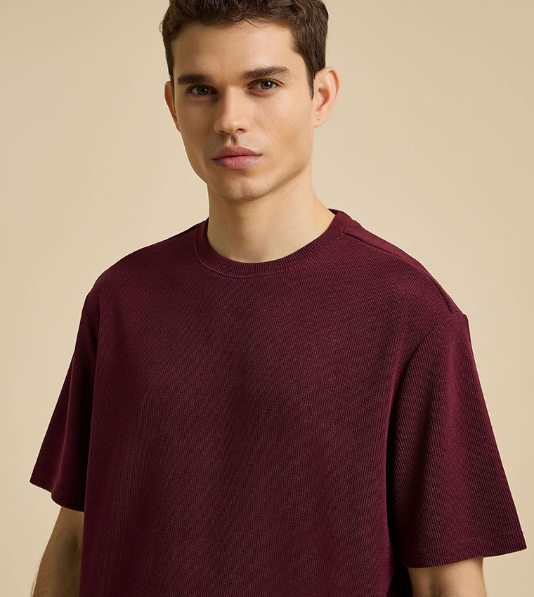 Textured T-Shirt with Crew Neck and Short Sleeves