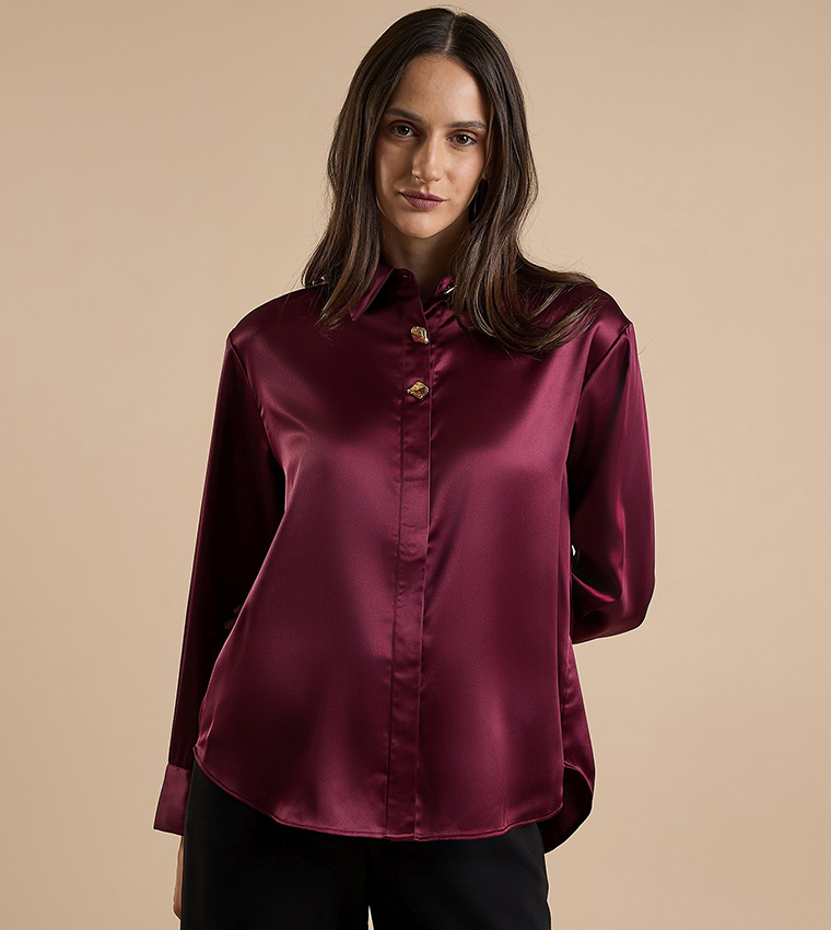 Solid Shirt with Classic Collar and Long Sleeves