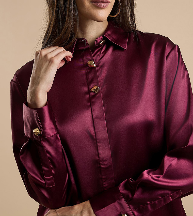 Solid Shirt with Classic Collar and Long Sleeves
