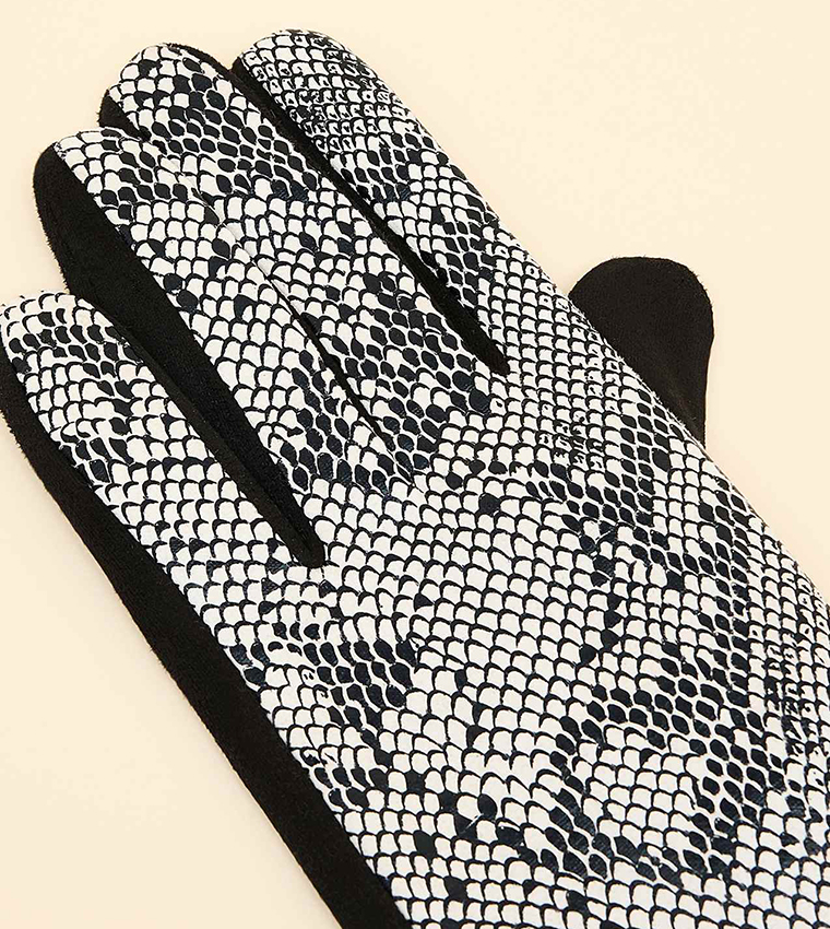 قفازات جلد أفعى 