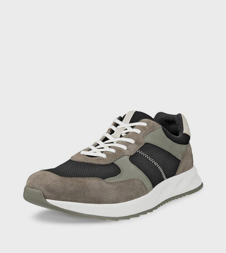 OTM Round Toe Runner Sneakers