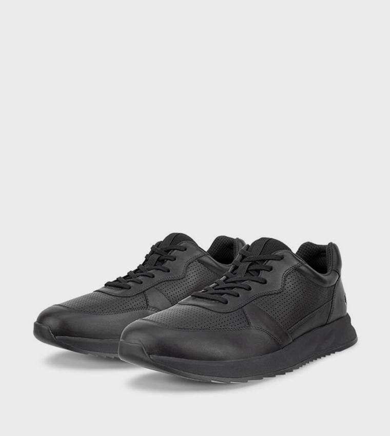 OTM Round Toe Runner Sneakers