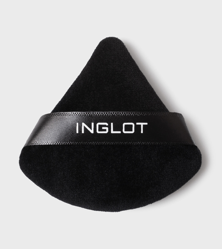 Triangular Makeup Applicator