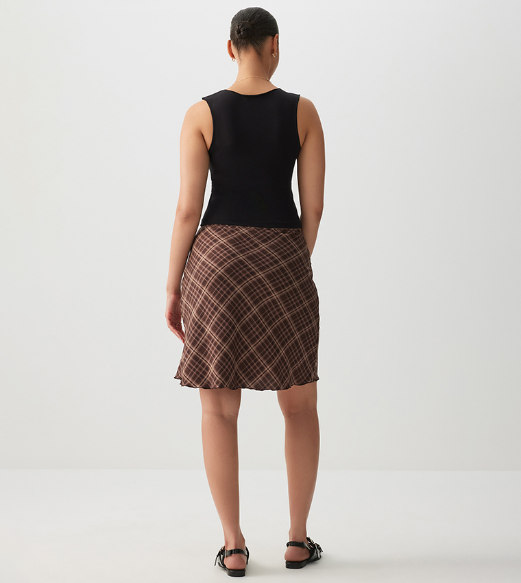 اردين  توبات قصيرة - أسود Cropped Tops