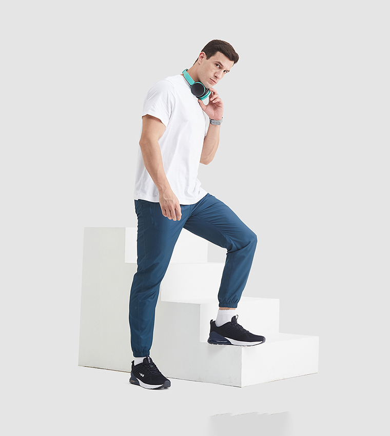 Logo Detail Knitted Shoes