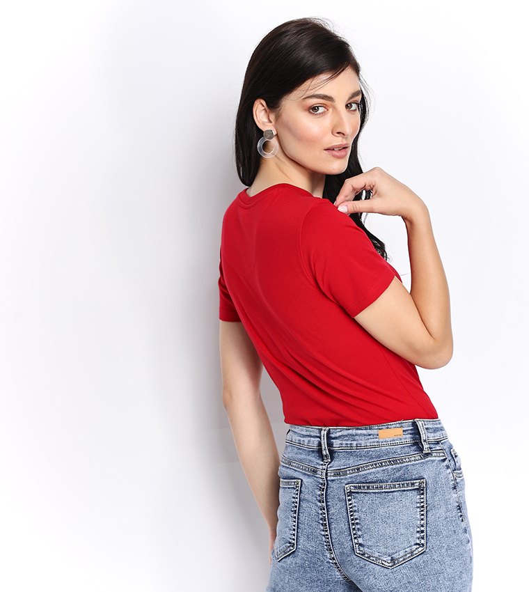 Logo Embroidered V-Neck T-Shirt - Red BP L1367