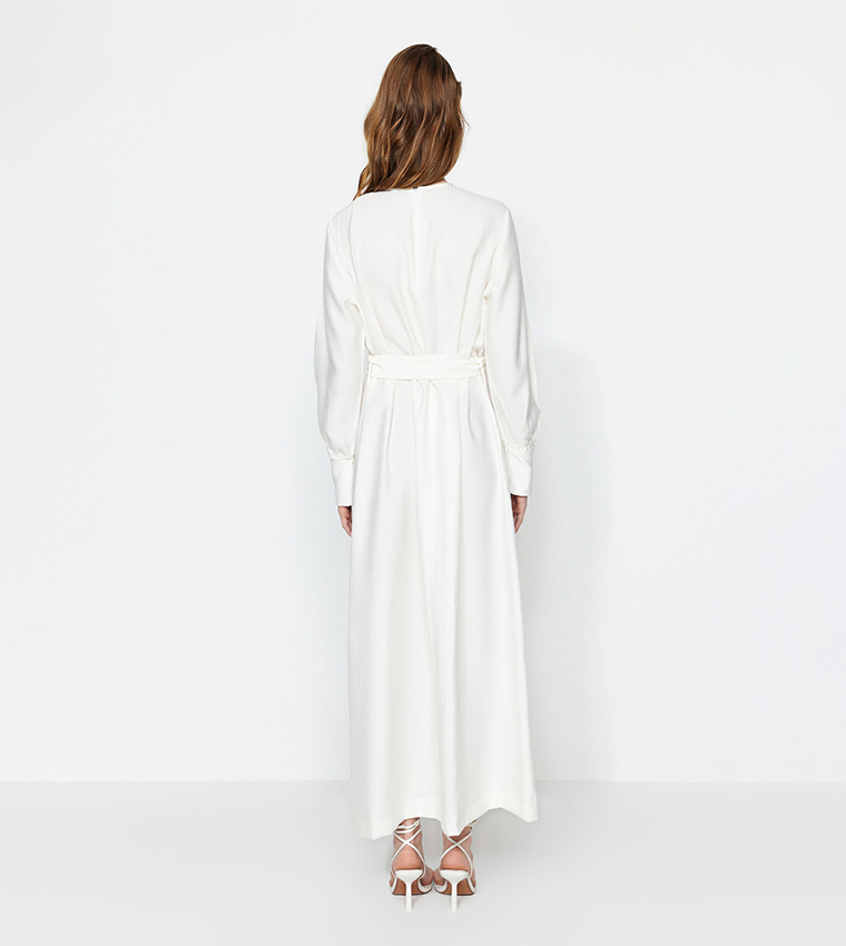 Solid Belt Detail Midaxi Dress