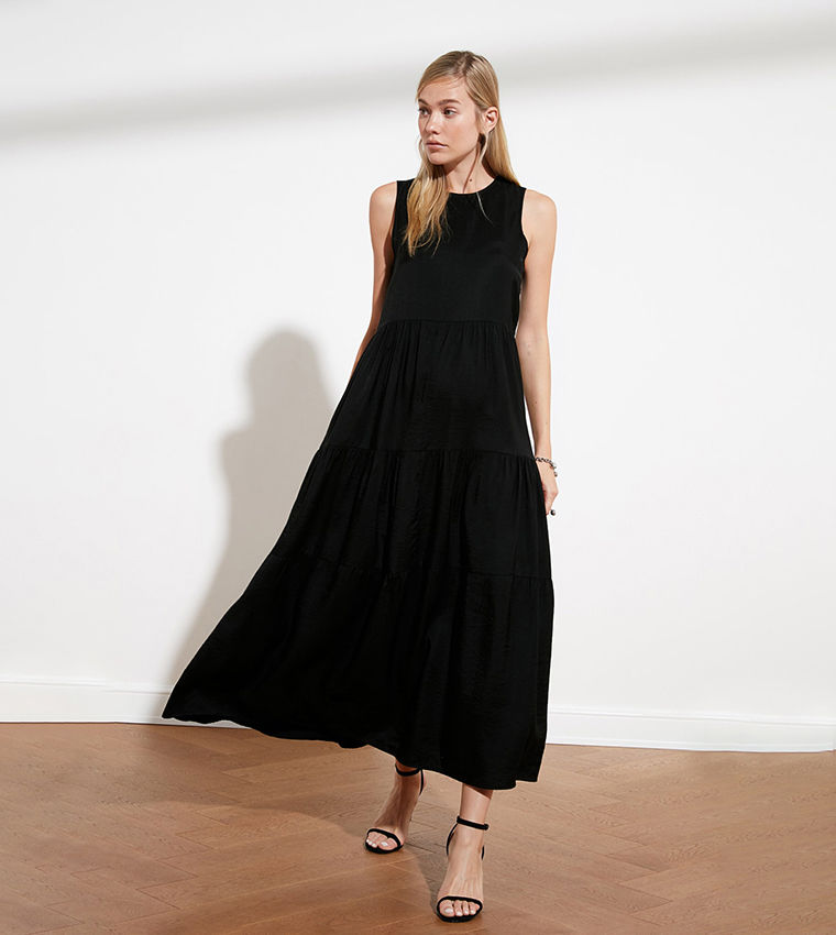 Buy Trendyol Outlet Wide Cut Dress In Black