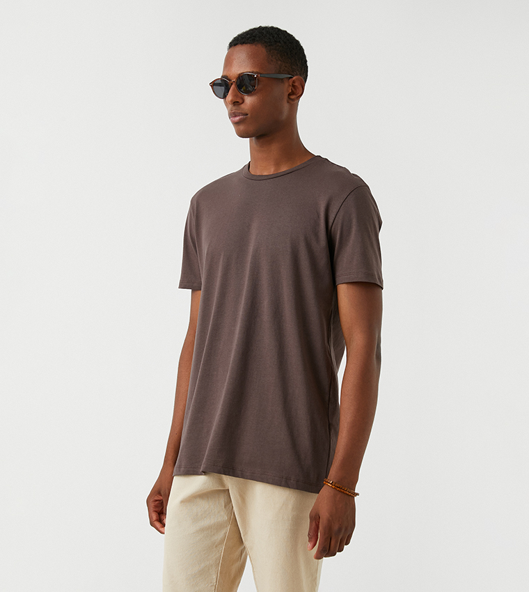 Solid Crew Neck T-Shirt