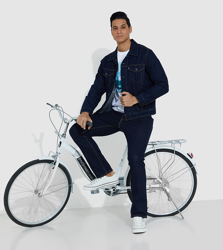 Denim Patch Pocket Detailed Trucker Jacket