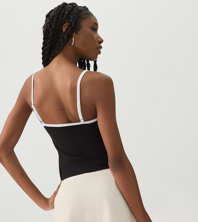 اردين  توبات قصيرة - أسود Cropped Tops