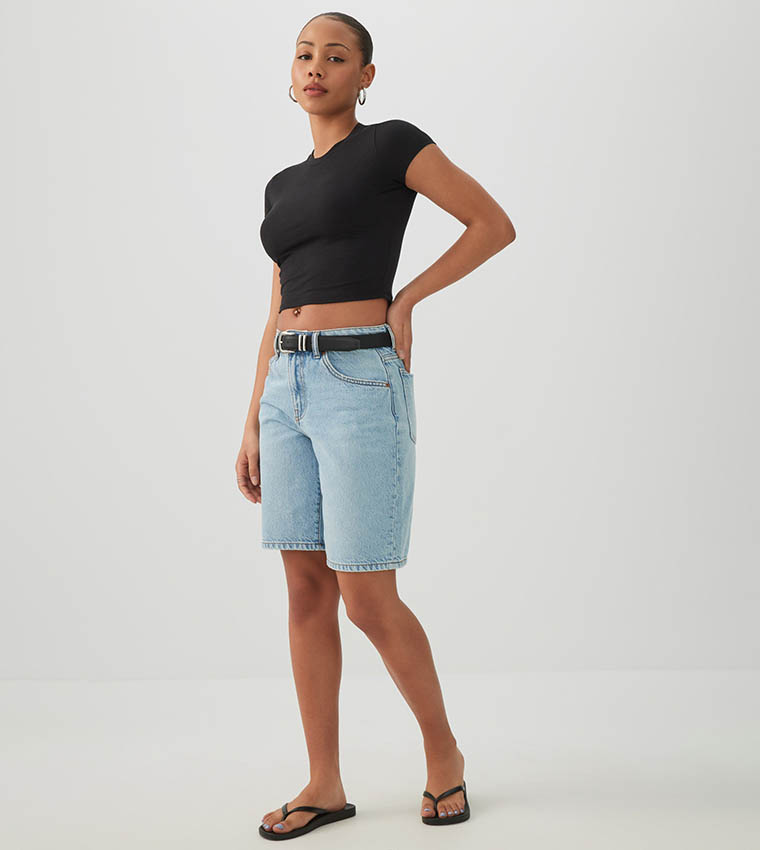 Solid Crew Neck Crop T-Shirt