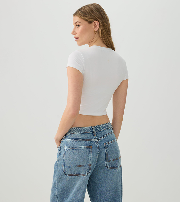 Ardene  Short Sleeve T-Shirts - White Short Sleeve T-Shirts