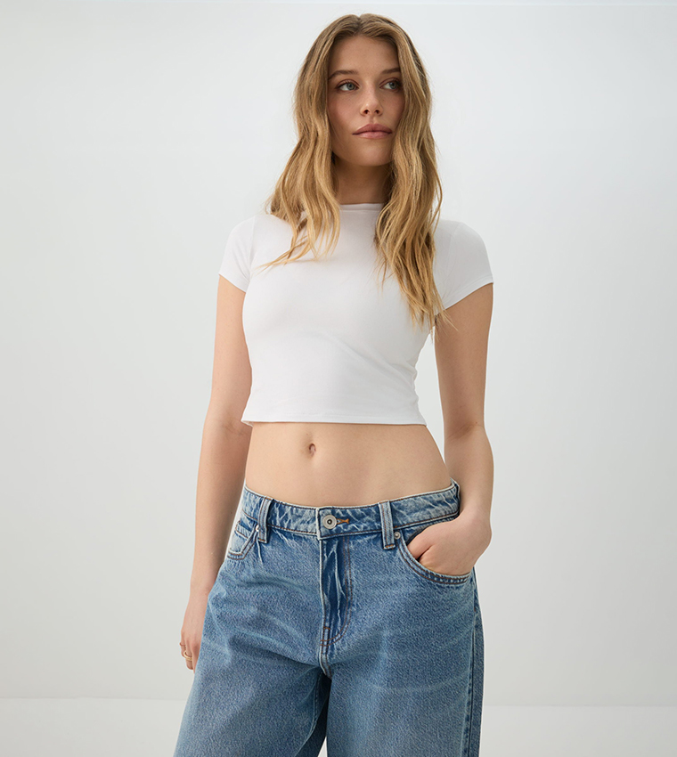 Ardene  Short Sleeve T-Shirts - White Short Sleeve T-Shirts