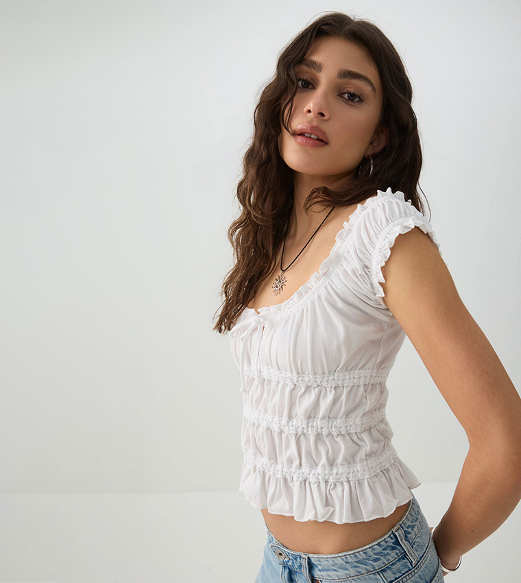 Solid Off Shoulder Ruffle Hem Cropped Top
