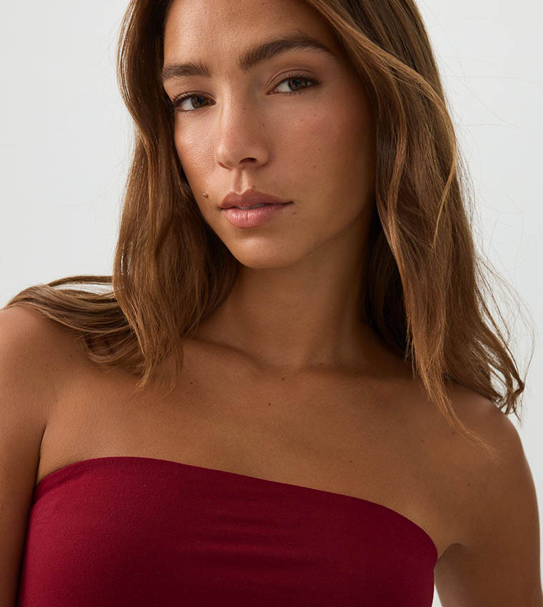 Ardene  Sleeveless Tops - Burgundy Sleeveless Tops